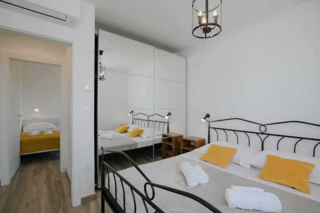 Luxury Marija