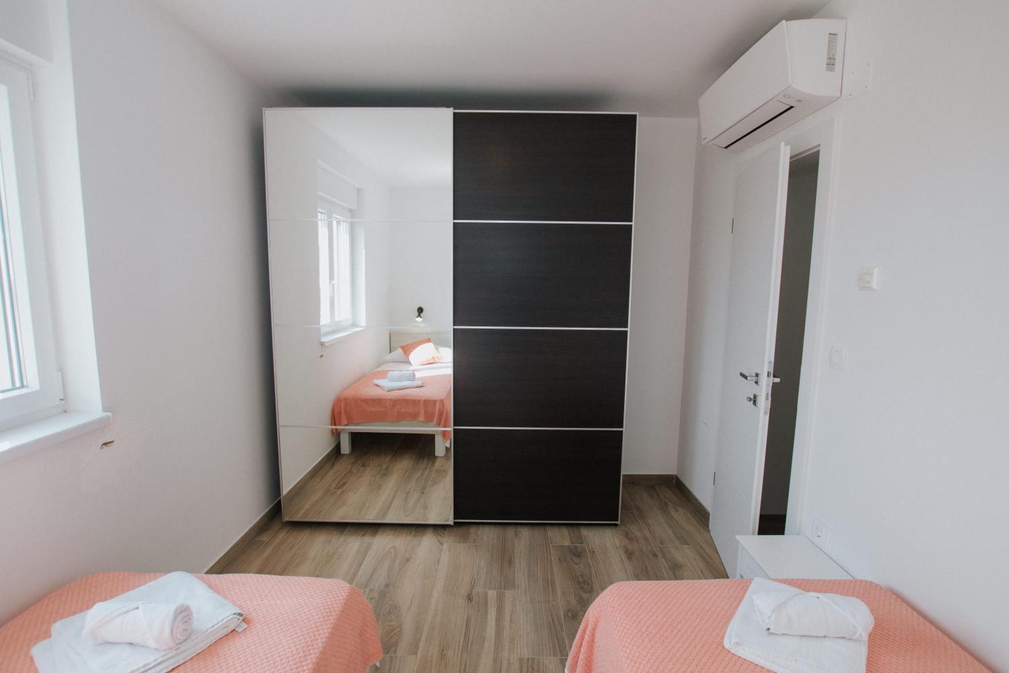 Luxury Marija