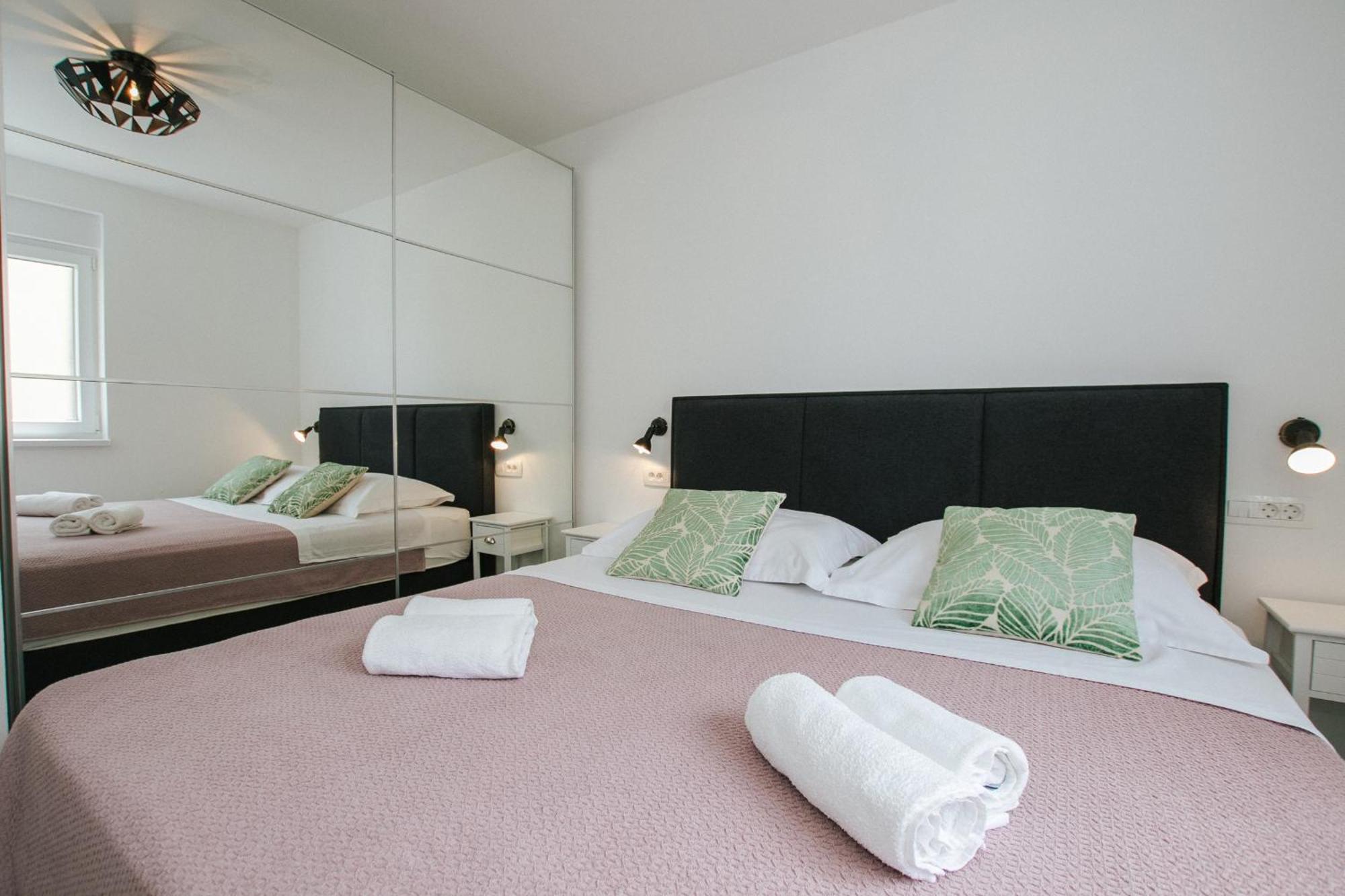 Apartment Luxury Marija *
